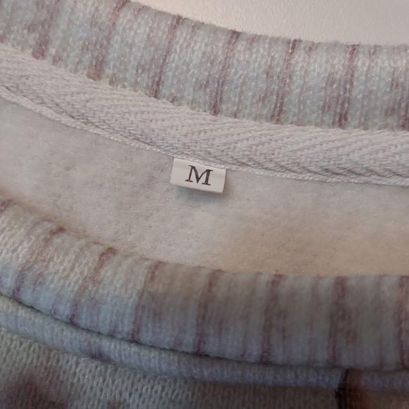 Knit Winter Cow Lover Beaded Yarn Animal Long Sleeve Pullover Crew Neck Sweater - Picture 6 of 7